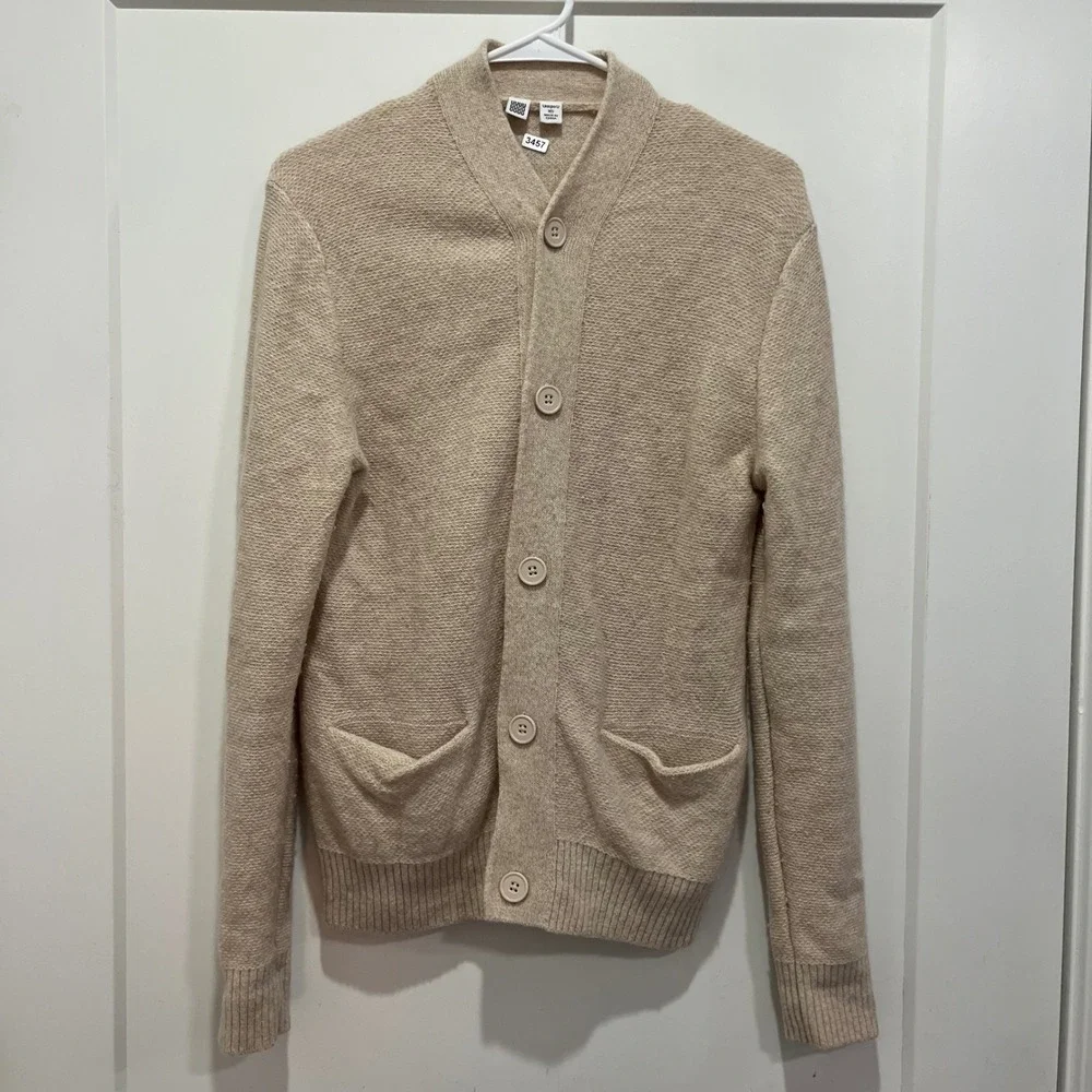 Uniqlo U Mens XS Beige Wool Blend Button Front Cardigan Sweater 405544